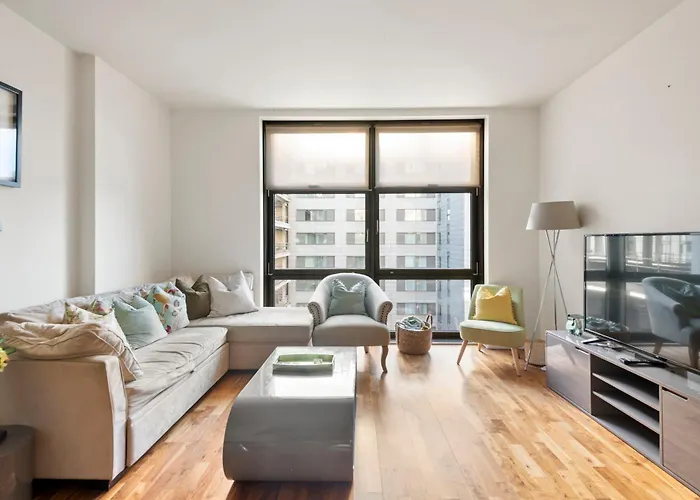 Londwell, Canary Wharf River Thames Penthouse